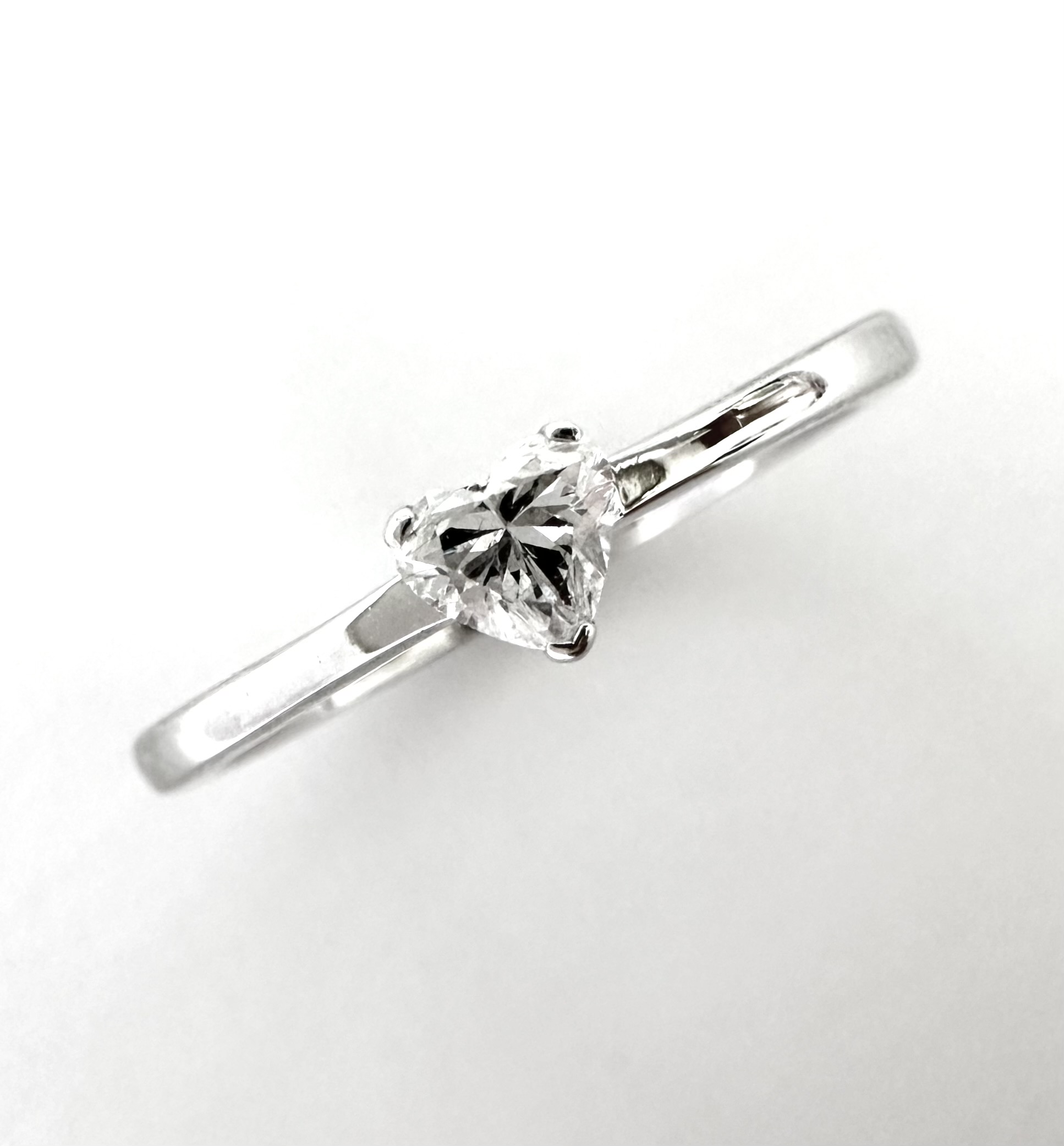ANELLO SOLITARIO